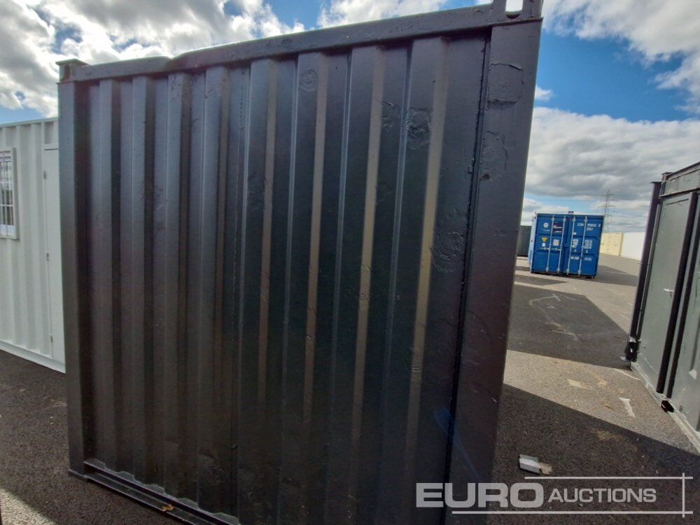 10' x 8' Container - Conteneur maritime: photos 4 10' x 8' Container - Conteneur maritime: photos 4