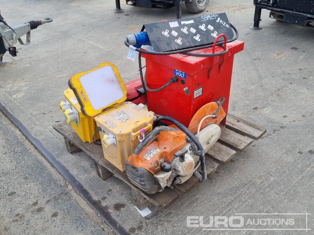 110 Volt Transformer (2 of), 230 Volt Distribution Box, 110Volt Site Transformer, 110 Volt Elite Light, Stihl Petrol Quick Cut Saw, Hilti TE 60-AVC/AVR 110 Volt Hammer Drill - Matériel de chantier: photos 5 110 Volt Transformer (2 of), 230 Volt Distribution Box, 110Volt Site Transformer, 110 Volt Elite Light, Stihl Petrol Quick Cut Saw, Hilti TE 60-AVC/AVR 110 Volt Hammer Drill - Matériel de chantier: photos 5