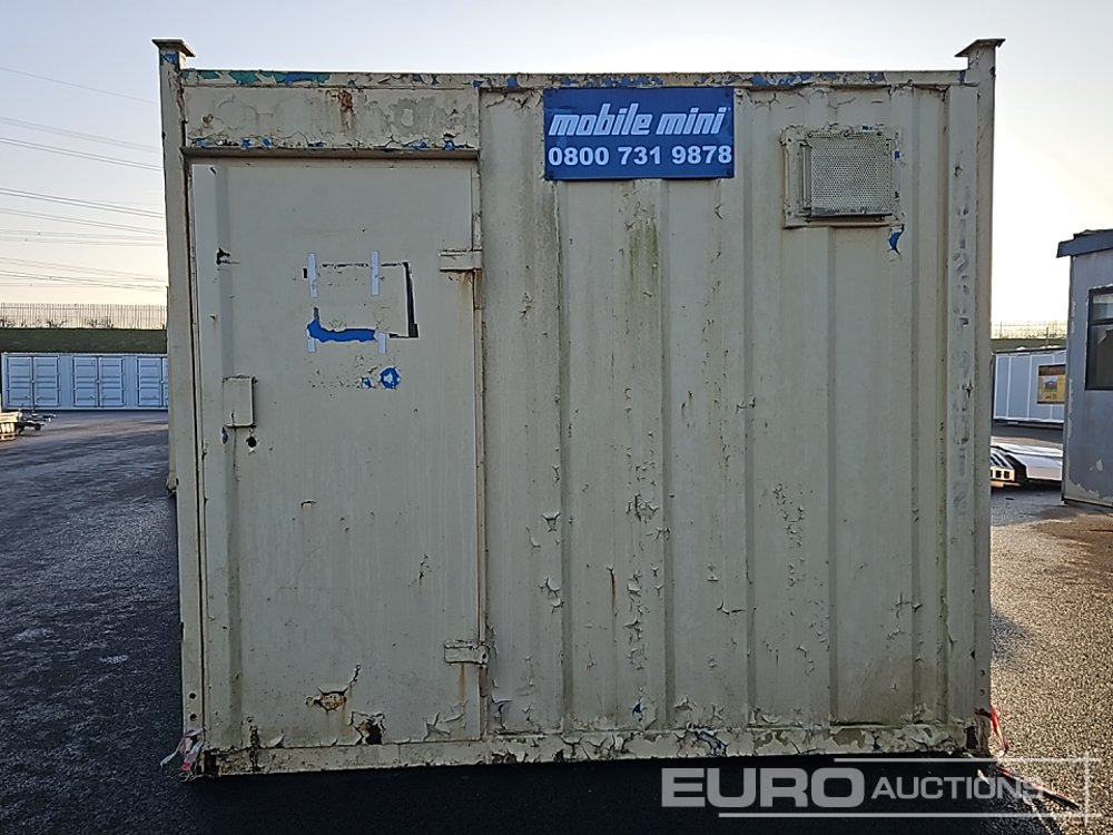 12' x 9' Containerised Toilet Unit (Canmot Be Reconsigned) - Conteneur maritime: photos 4 12' x 9' Containerised Toilet Unit (Canmot Be Reconsigned) - Conteneur maritime: photos 4