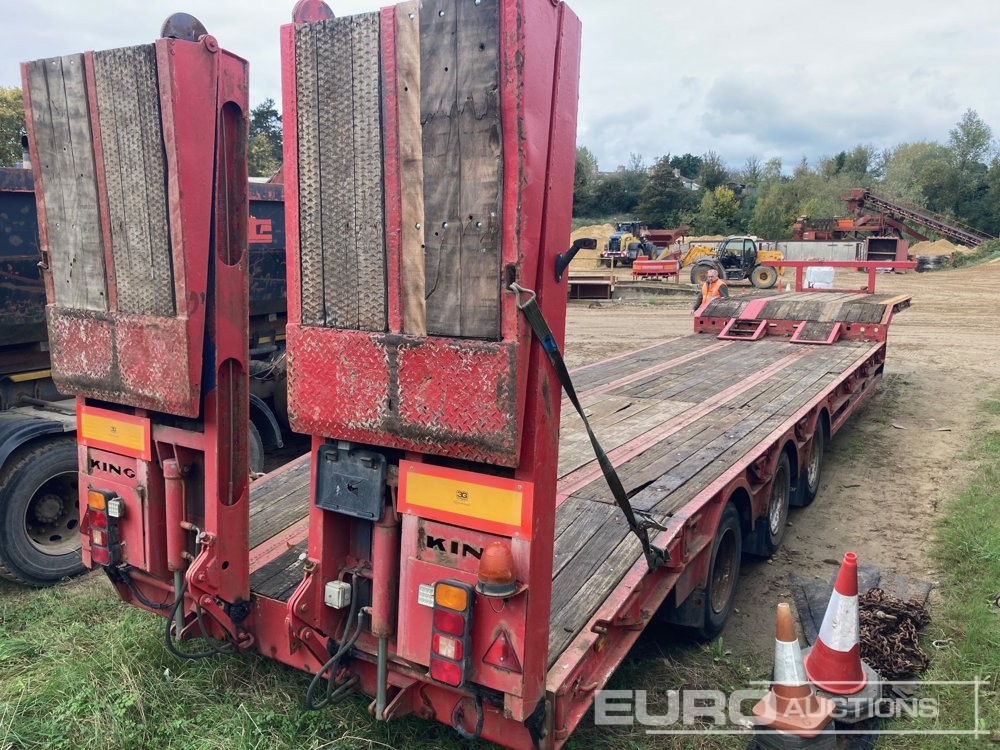 1999 King GTS44-3 - Semi-remorque surbaissé: photos 3 1999 King GTS44-3 - Semi-remorque surbaissé: photos 3