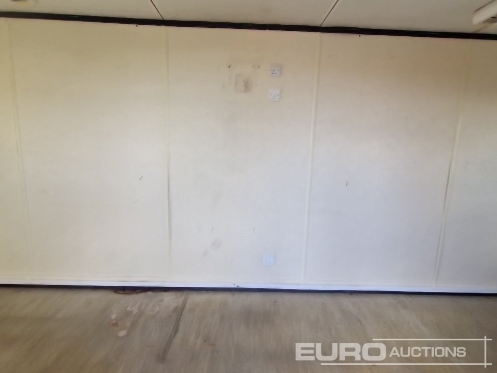 Conteneur maritime 20' x 8' Office (Cannot Be Reconsigned): photos 11