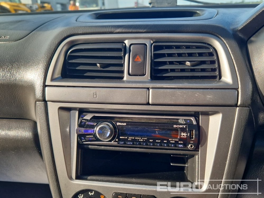 Voiture 2003 Subaru Impreza: photos 29