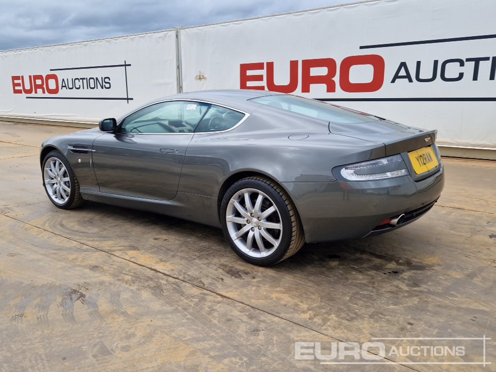2004 Aston Martin DB9 - Voiture: photos 3 2004 Aston Martin DB9 - Voiture: photos 3