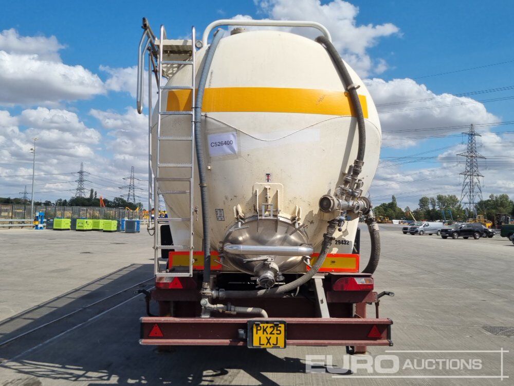 2005 Feldbinder KIP63.3 - Semi-remorque citerne: photos 4 2005 Feldbinder KIP63.3 - Semi-remorque citerne: photos 4