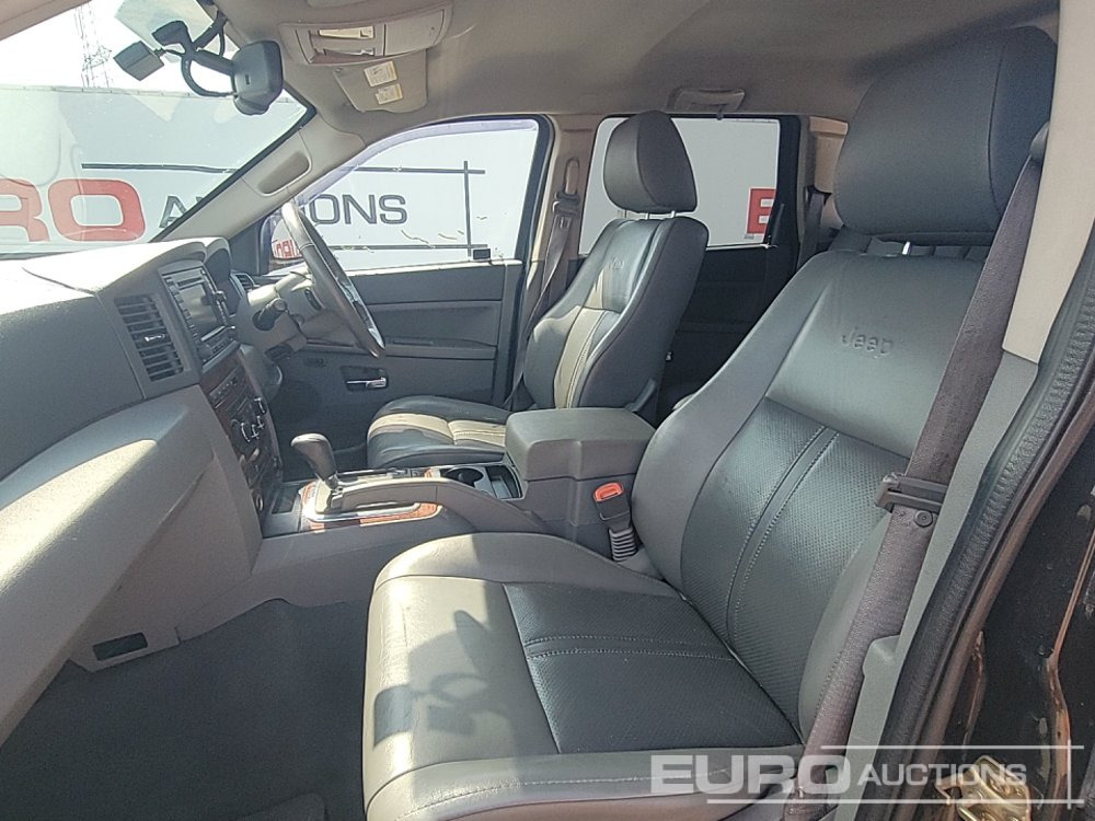 SUV 2006 Jeep Grand Cherokee: photos 16