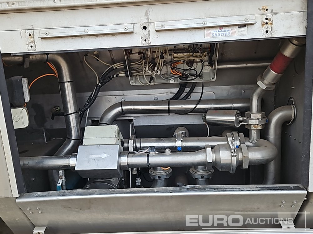 Camion citerne 2006 Scania P340: photos 22