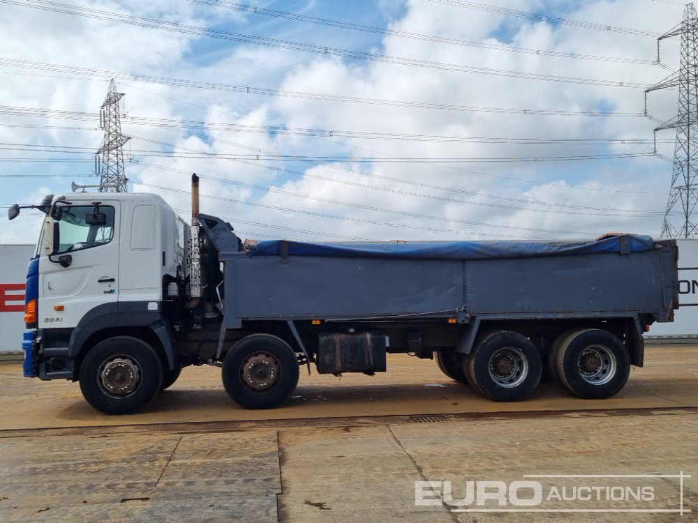 2007 Hino 3241 - Camion benne: photos 2 2007 Hino 3241 - Camion benne: photos 2