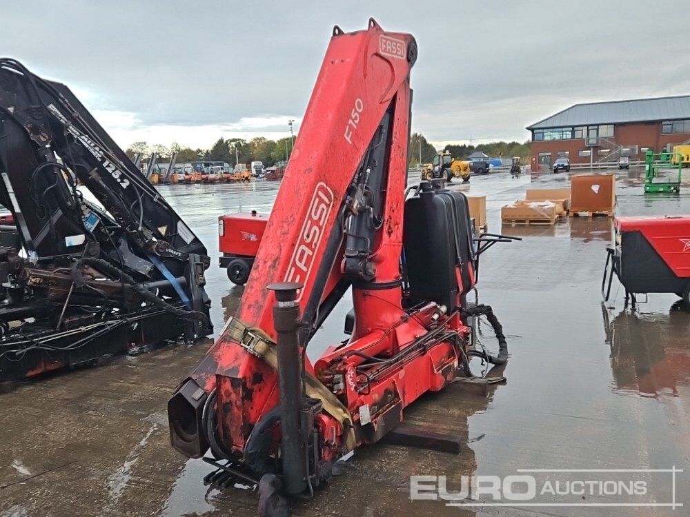 2008 Fassi F150 - Grue auxiliaire: photos 3 2008 Fassi F150 - Grue auxiliaire: photos 3