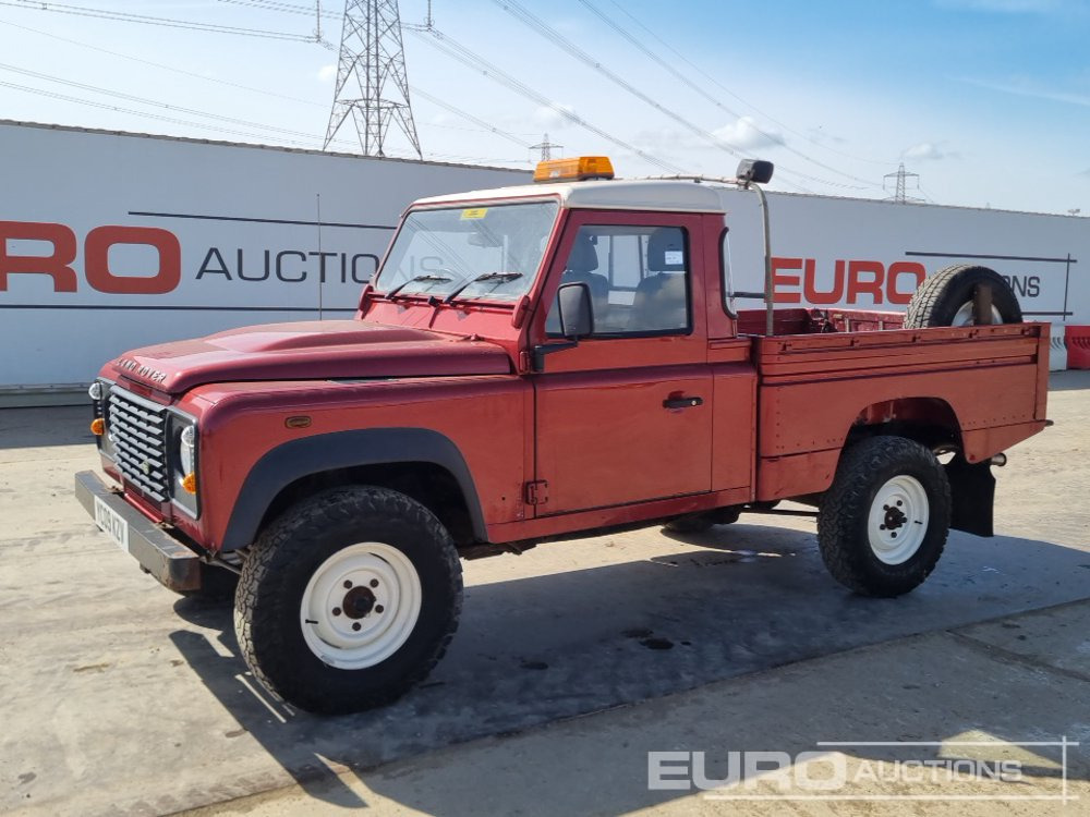 2009 Land Rover Defender - Pick-up: photos 1 2009 Land Rover Defender - Pick-up: photos 1