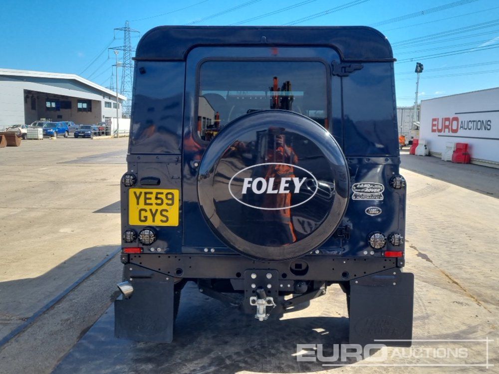 2009 Land Rover Defender - SUV: photos 4 2009 Land Rover Defender - SUV: photos 4