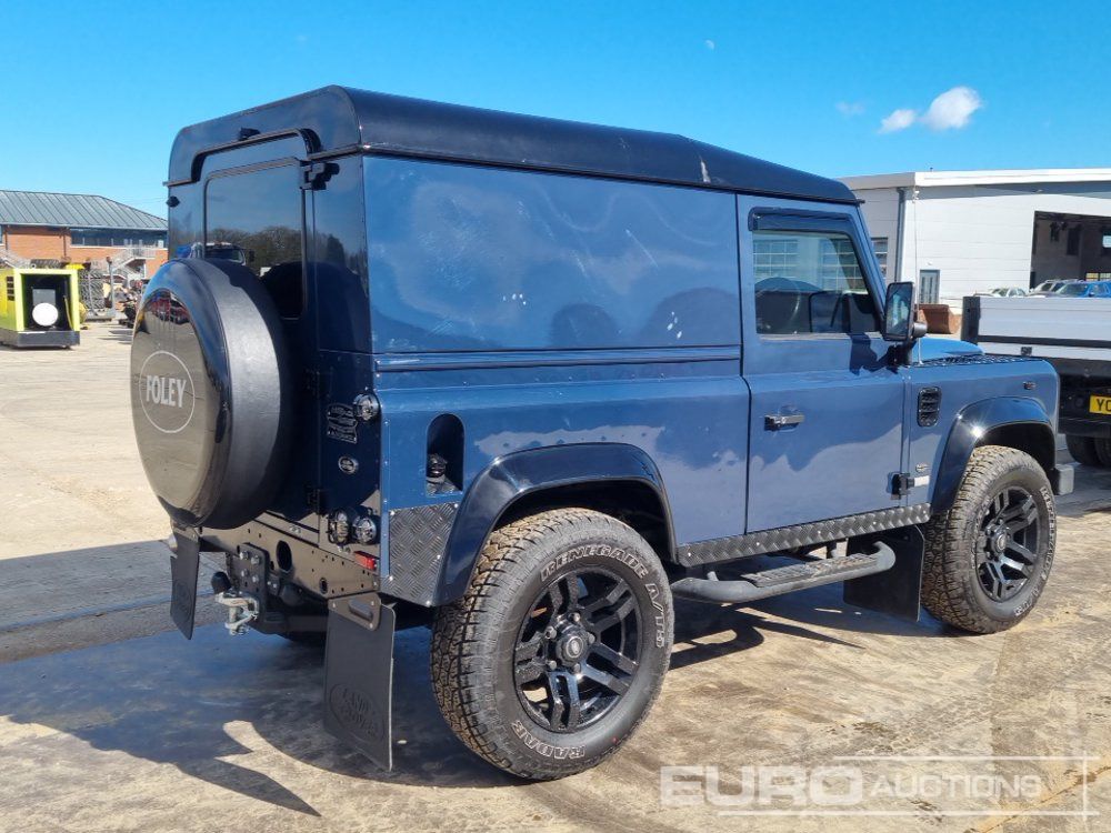 2009 Land Rover Defender - SUV: photos 5 2009 Land Rover Defender - SUV: photos 5