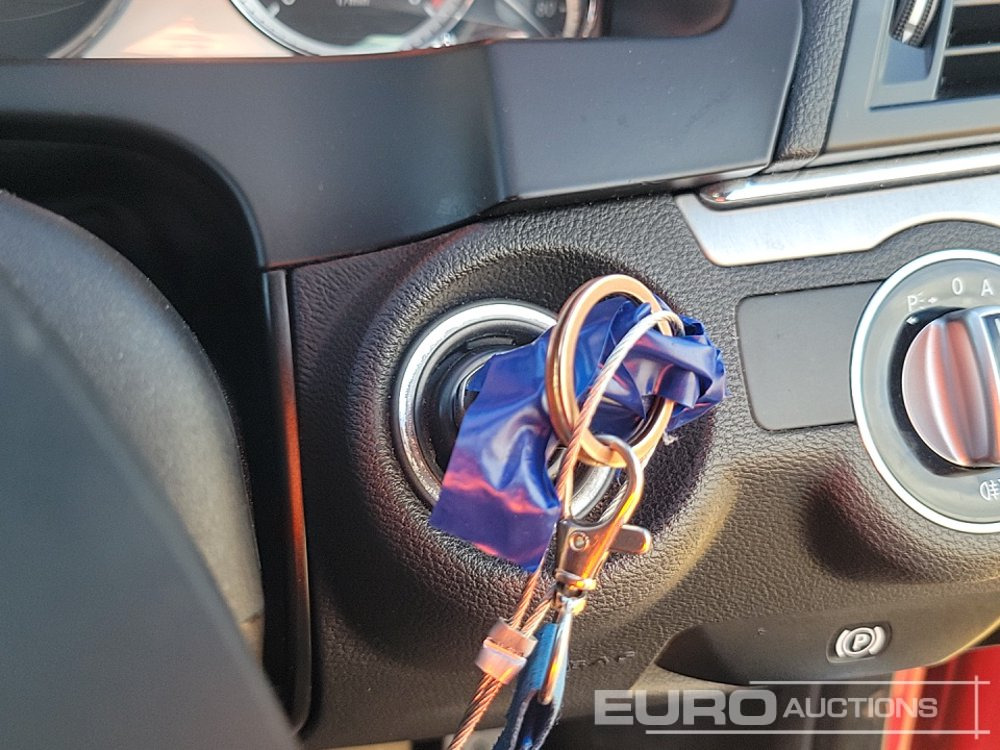 Voiture 2009 Mercedes E250: photos 38