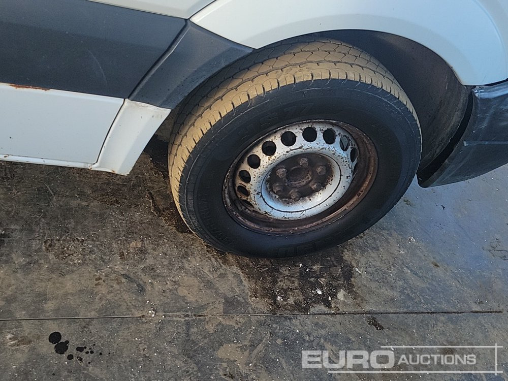 Utilitaire benne 2009 Mercedes Sprinter 311 CDI: photos 12
