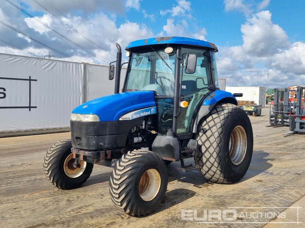2010 New Holland TD5010 - Tracteur agricole: photos 1 2010 New Holland TD5010 - Tracteur agricole: photos 1