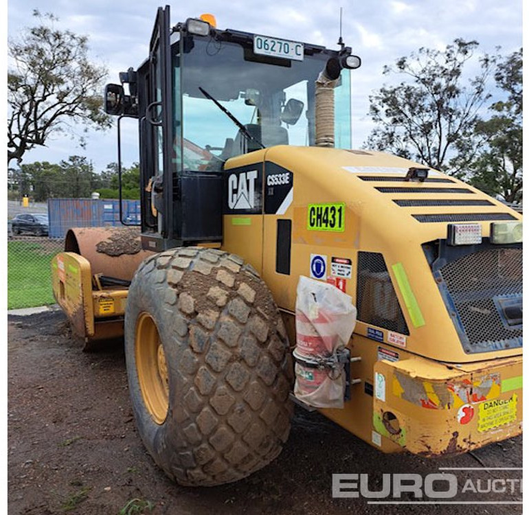 2011 CAT CS533E - Compacteur: photos 2 2011 CAT CS533E - Compacteur: photos 2
