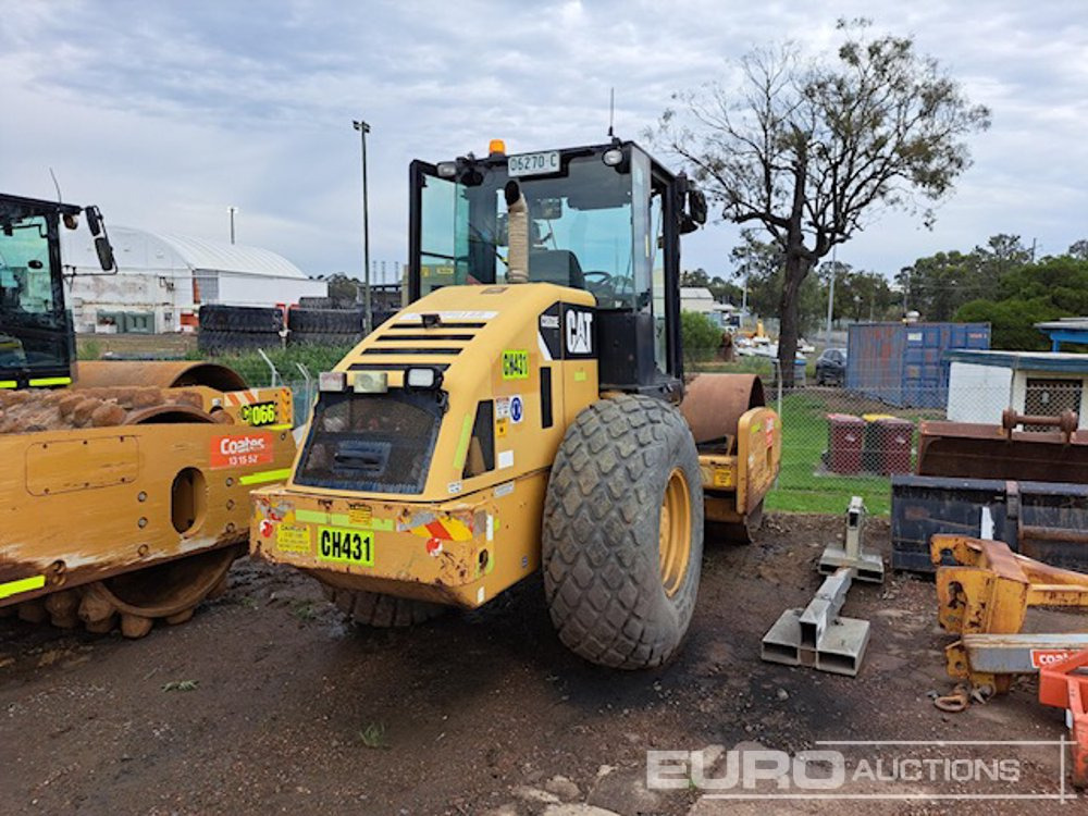 2011 CAT CS533E - Compacteur: photos 3 2011 CAT CS533E - Compacteur: photos 3