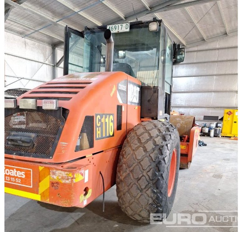2011 CAT CS533XT Single Drum Vibrating Roller, A/C - Compacteur: photos 3 2011 CAT CS533XT Single Drum Vibrating Roller, A/C - Compacteur: photos 3