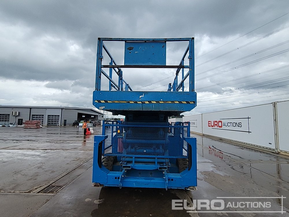 2011 Genie GS-5390 - Nacelle: photos 4 2011 Genie GS-5390 - Nacelle: photos 4