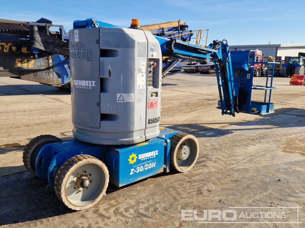 2011 Genie Z30/20N RJ - Nacelle: photos 5 2011 Genie Z30/20N RJ - Nacelle: photos 5