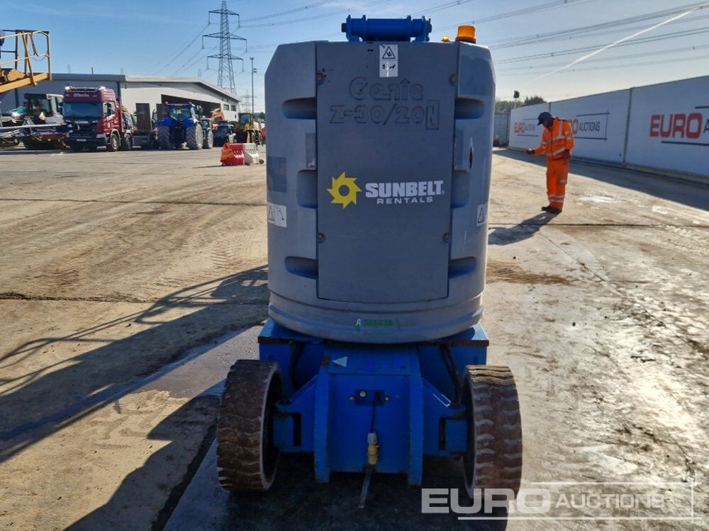 2011 Genie Z30/20N RJ - Nacelle: photos 4 2011 Genie Z30/20N RJ - Nacelle: photos 4