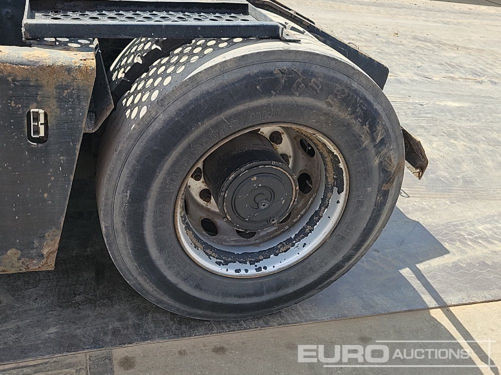 Tracteur portuaire 2011 Kalmar TT612D: photos 10