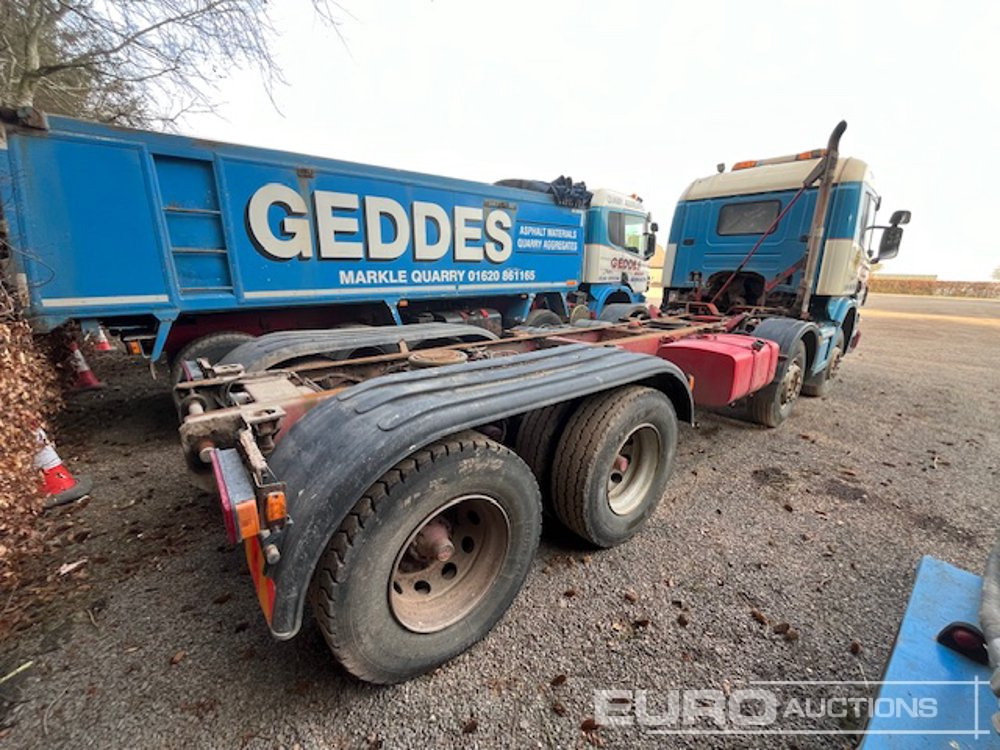 2011 Scania P400 - Camion benne: photos 3 2011 Scania P400 - Camion benne: photos 3