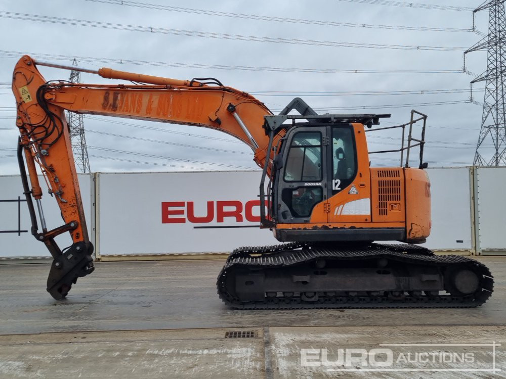 2012 Doosan DX235LCR - Pelle sur chenille: photos 2 2012 Doosan DX235LCR - Pelle sur chenille: photos 2