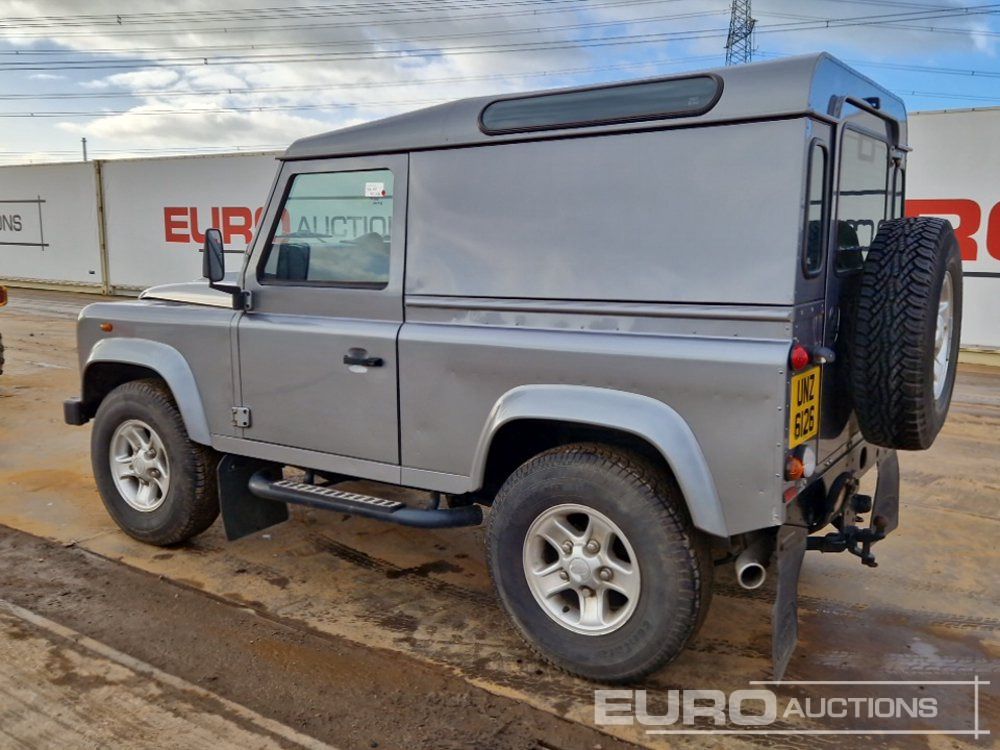 2012 Land Rover Defender - SUV: photos 3 2012 Land Rover Defender - SUV: photos 3