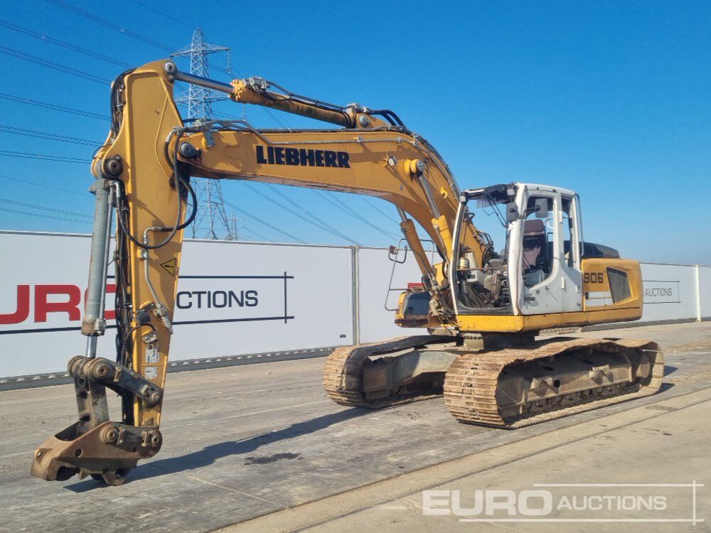 2012 Liebherr R906C LC LITRONIC - Pelle sur chenille: photos 1 2012 Liebherr R906C LC LITRONIC - Pelle sur chenille: photos 1