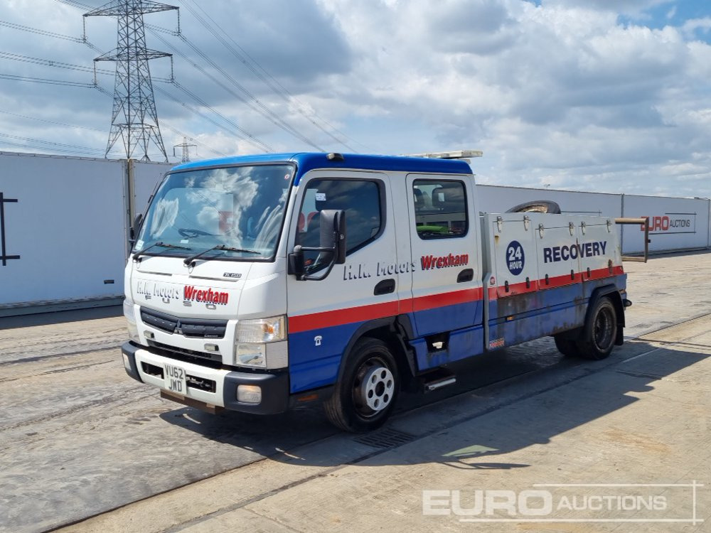 2012 Mitsubishi Canter 7C15 - Remorqueuse: photos 1 2012 Mitsubishi Canter 7C15 - Remorqueuse: photos 1