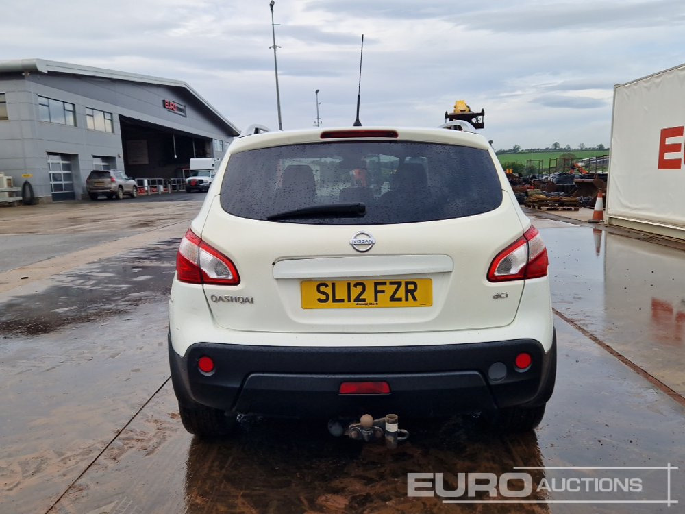 2012 Nissan Qashqai - SUV: photos 4 2012 Nissan Qashqai - SUV: photos 4