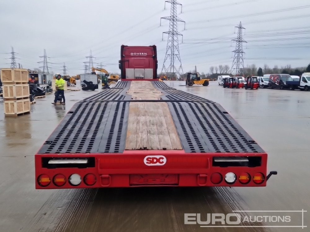 2012 SDC Sloper, Hydraulic Raising Deck, BPW Axles Rear Steer, Rear Aluminium Ramps (Fully Reburhised) - Semi-remorque surbaissé: photos 4 2012 SDC Sloper, Hydraulic Raising Deck, BPW Axles Rear Steer, Rear Aluminium Ramps (Fully Reburhised) - Semi-remorque surbaissé: photos 4