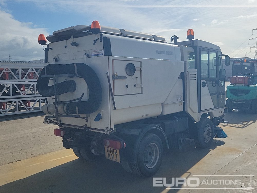 2012 Scarab 4x2 Road Sweeper, Reverse Camera, A/C - Balayeuse de voirie: photos 5 2012 Scarab 4x2 Road Sweeper, Reverse Camera, A/C - Balayeuse de voirie: photos 5