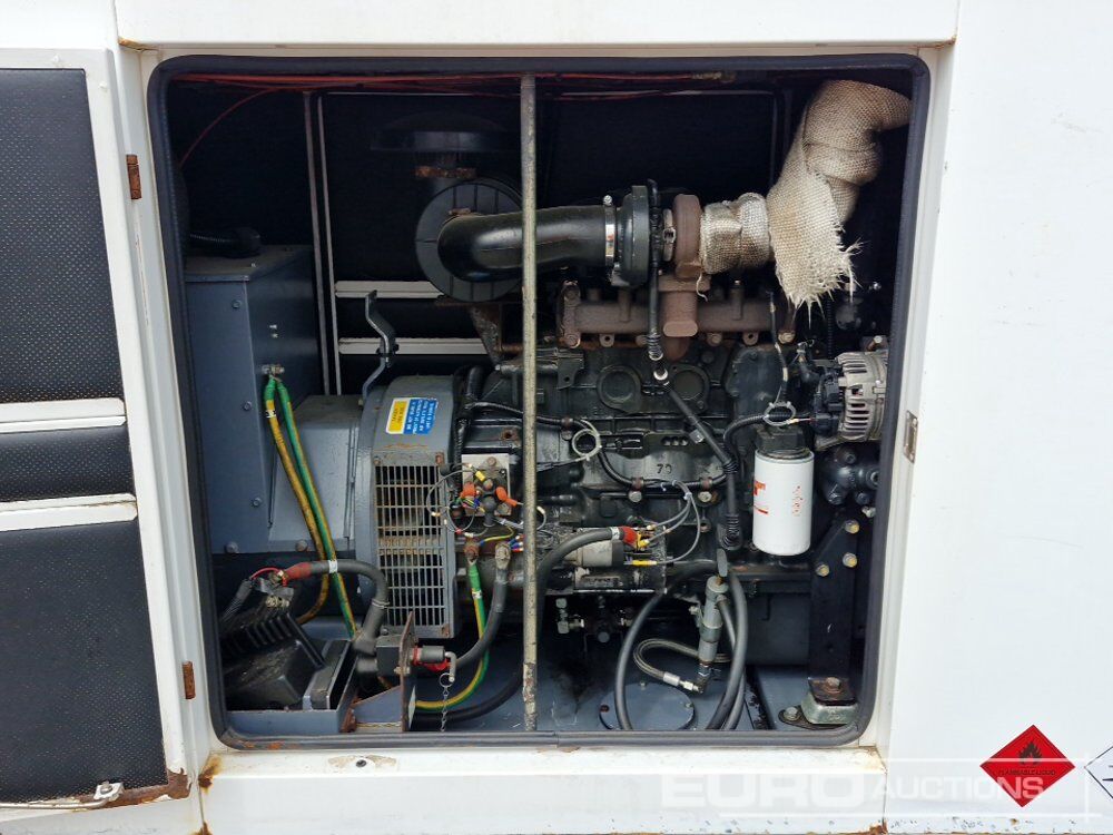 Groupe électrogène 2013 60kVA Generator, FPT Engine (Panel Missing): photos 9 Groupe électrogène 2013 60kVA Generator, FPT Engine (Panel Missing): photos 9