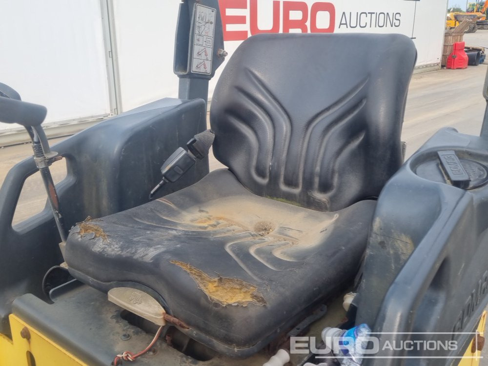 Compacteur 2013 Bomag BW80AD-5: photos 20
