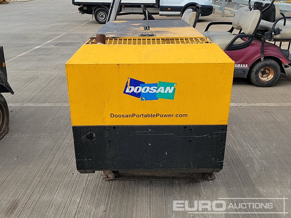 2013 Doosan 741 140CFM - Compresseur d'air: photos 4 2013 Doosan 741 140CFM - Compresseur d'air: photos 4