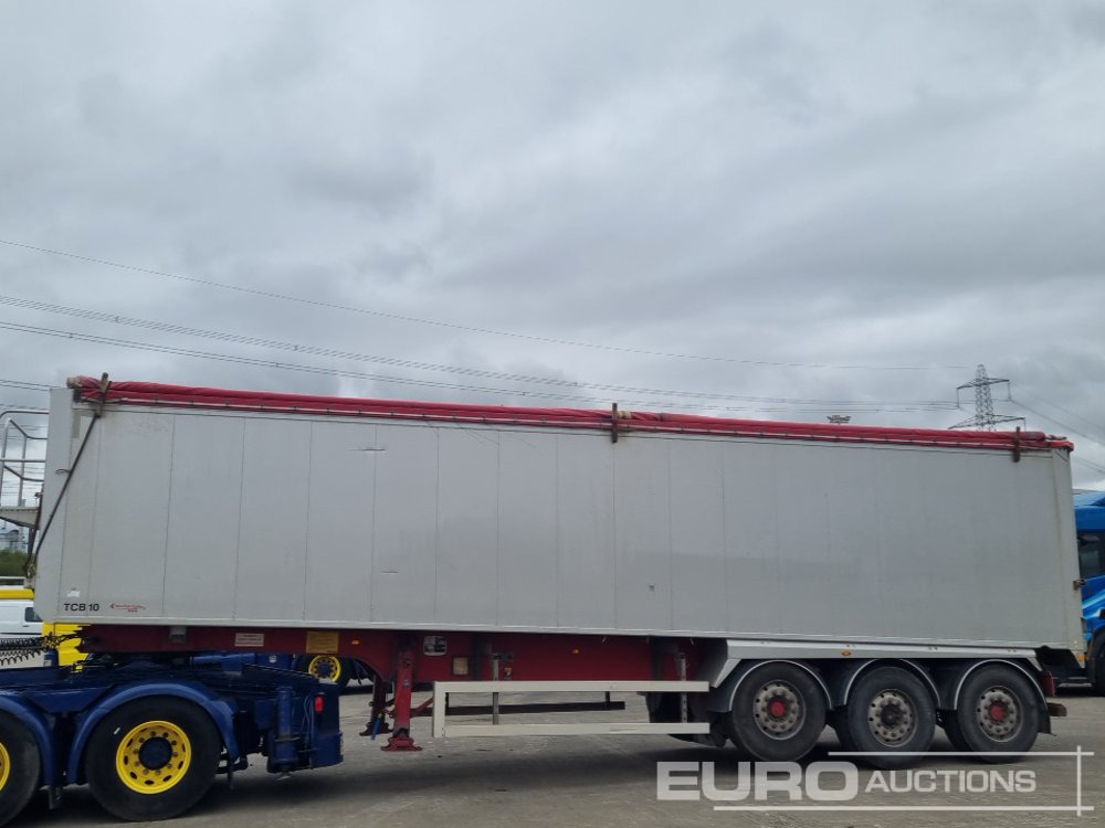 2013 Fruehauf Tri Axle Bulk Tipping Trailer, Lift Axle, Easy Sheet - Semi-remorque benne: photos 2 2013 Fruehauf Tri Axle Bulk Tipping Trailer, Lift Axle, Easy Sheet - Semi-remorque benne: photos 2