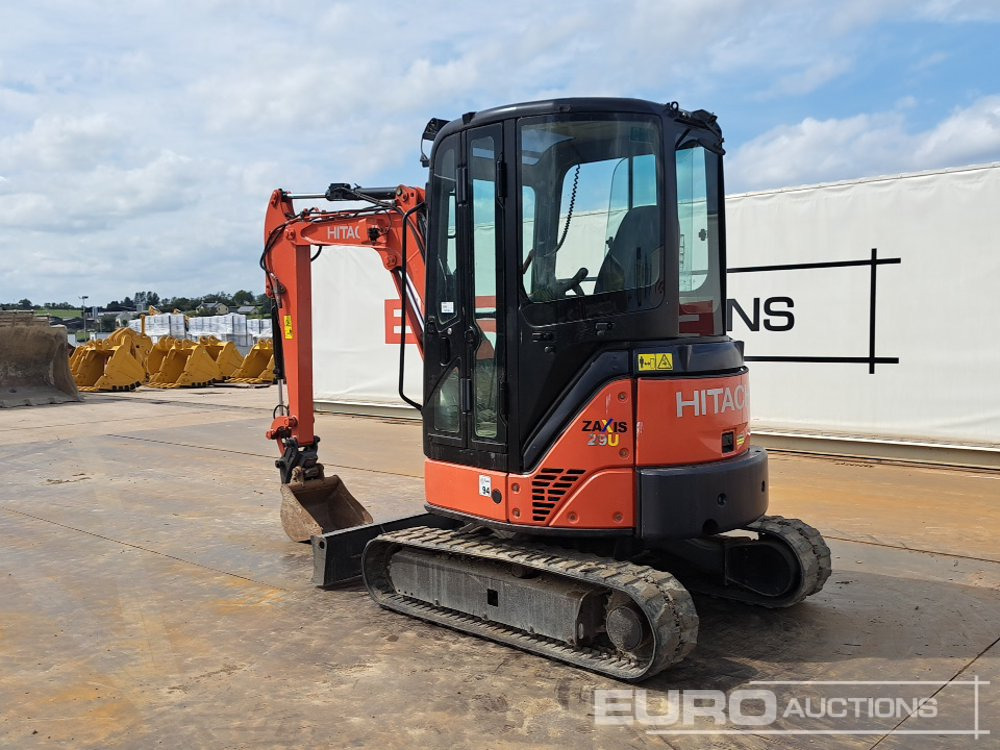 2013 Hitachi ZX29U-3 CLR - Mini pelle: photos 3 2013 Hitachi ZX29U-3 CLR - Mini pelle: photos 3