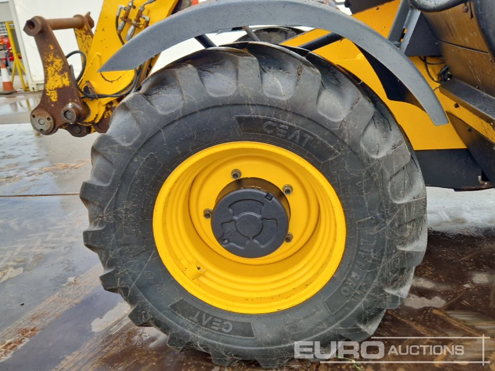2013 JCB 526-56 Agri - Chariot télescopique: photos 5 2013 JCB 526-56 Agri - Chariot télescopique: photos 5