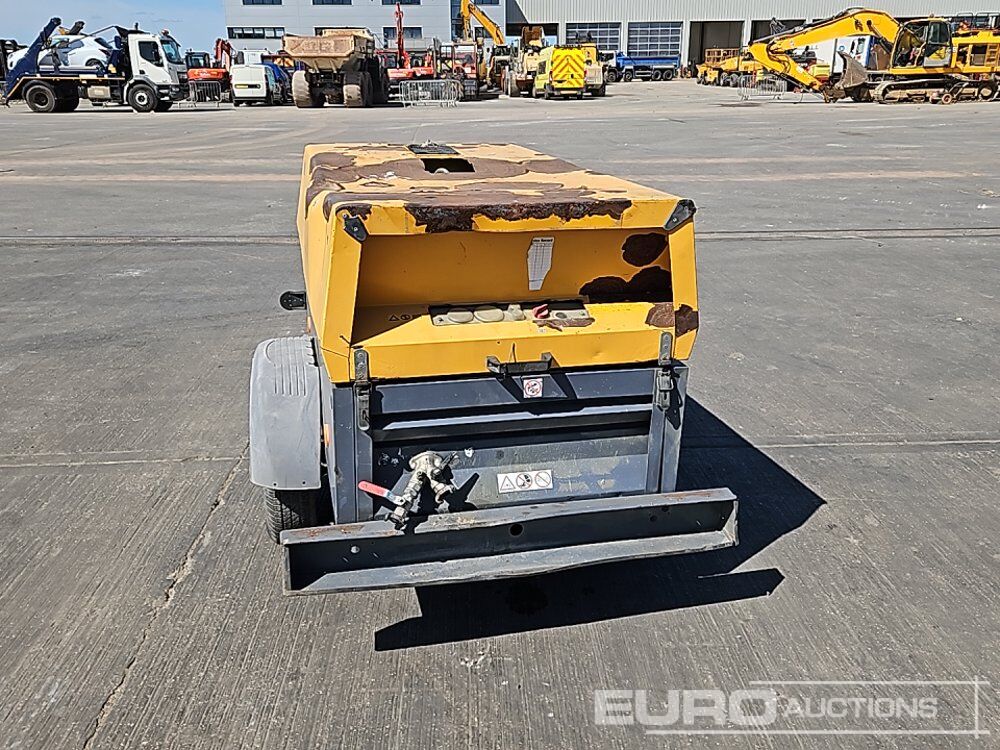 2014 Atlas Copco Single Axle Compressor - Compresseur d'air: photos 4 2014 Atlas Copco Single Axle Compressor - Compresseur d'air: photos 4