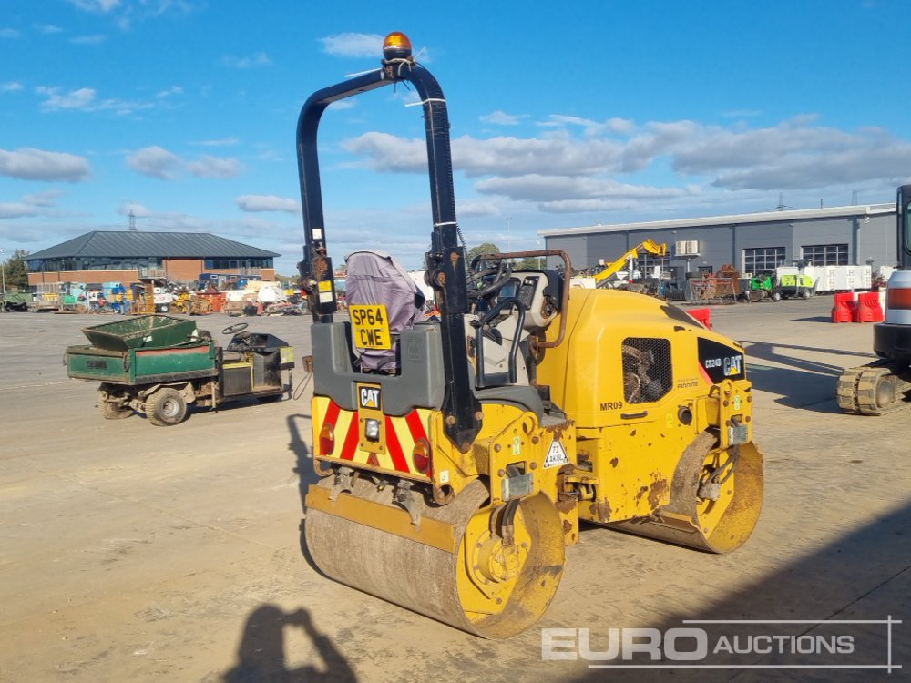 2014 CAT CB24B - Compacteur: photos 5 2014 CAT CB24B - Compacteur: photos 5