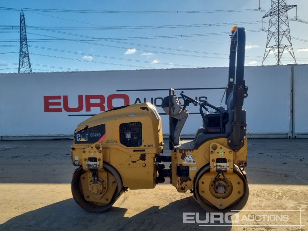 2014 CAT CB24B - Compacteur: photos 2 2014 CAT CB24B - Compacteur: photos 2