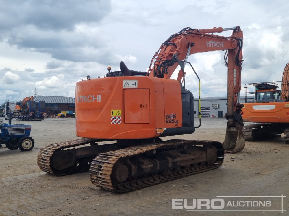 2014 Hitachi ZX225USLC-5B - Pelle sur chenille: photos 5 2014 Hitachi ZX225USLC-5B - Pelle sur chenille: photos 5