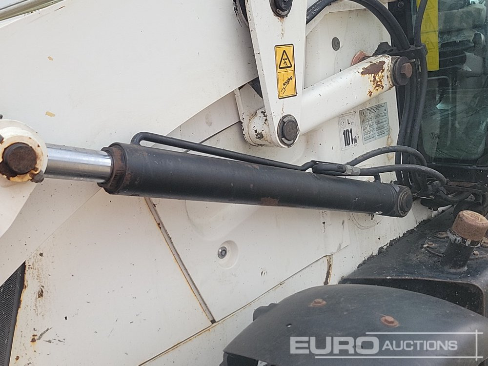 Tractopelle 2014 JCB 2CX: photos 28