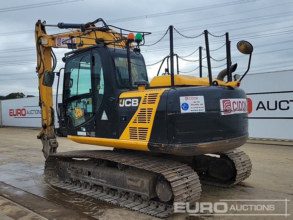 2014 JCB JS130LC - Pelle sur chenille: photos 3 2014 JCB JS130LC - Pelle sur chenille: photos 3