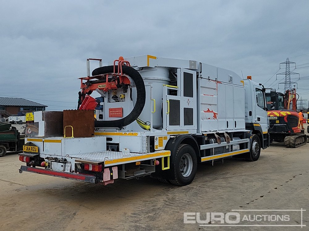 2014 Mercedes 1324 - Camion citerne: photos 5 2014 Mercedes 1324 - Camion citerne: photos 5