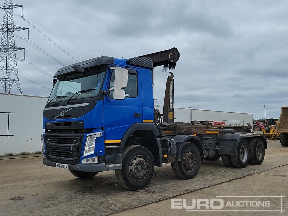 2014 Volvo FM84FR - Camion ampliroll: photos 1 2014 Volvo FM84FR - Camion ampliroll: photos 1