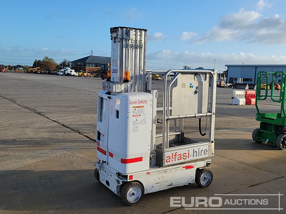 2015 Genie GR20 - Nacelle: photos 5 2015 Genie GR20 - Nacelle: photos 5