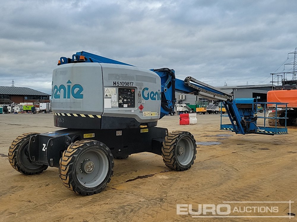 2015 Genie Z-62/40 - Nacelle: photos 5 2015 Genie Z-62/40 - Nacelle: photos 5