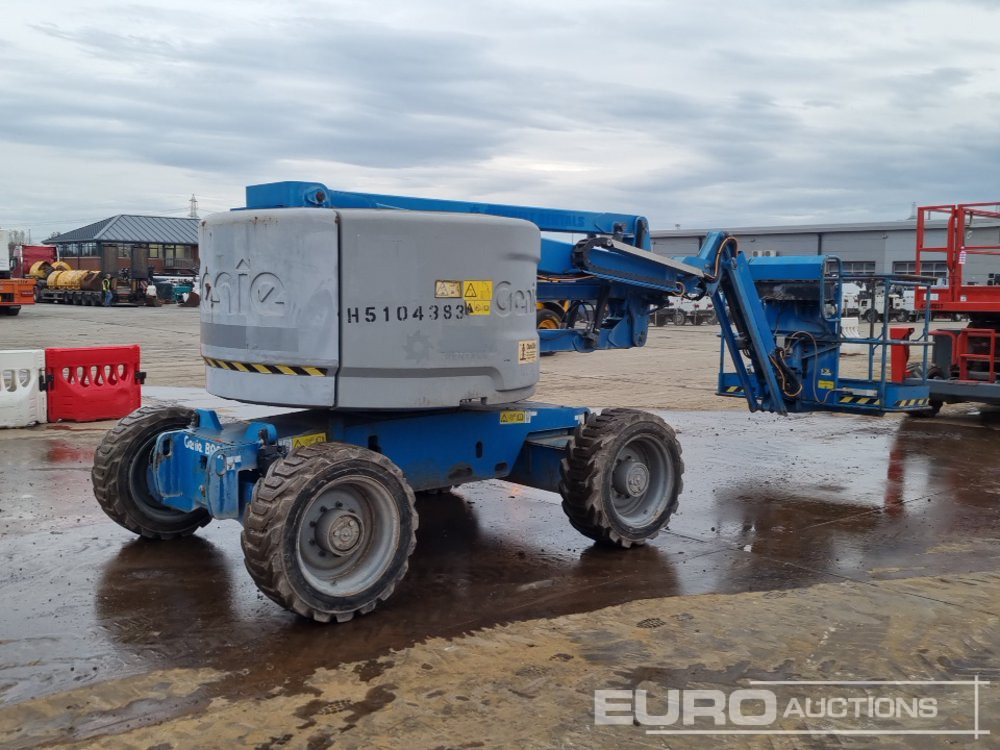 2015 Genie Z45/25J - Nacelle: photos 5 2015 Genie Z45/25J - Nacelle: photos 5